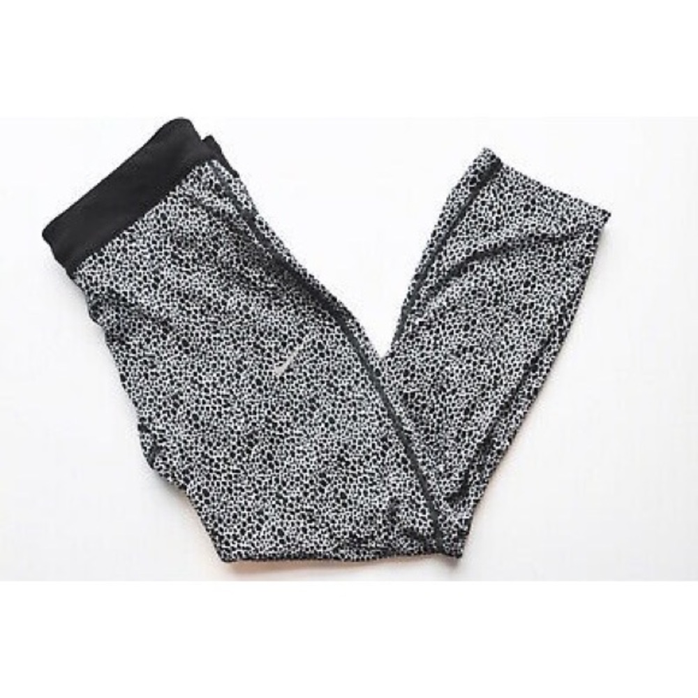 SOLD // Animal Print Nike Crop Leggings